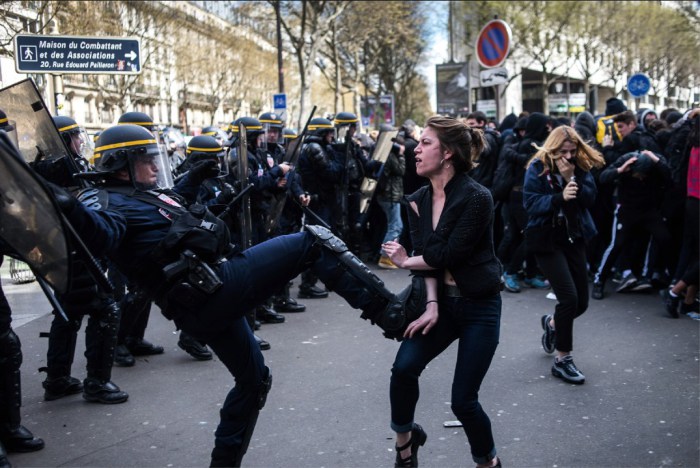 Frankreich:”Die Niederlage der Un-Ordnungskräfte auf Twitter”